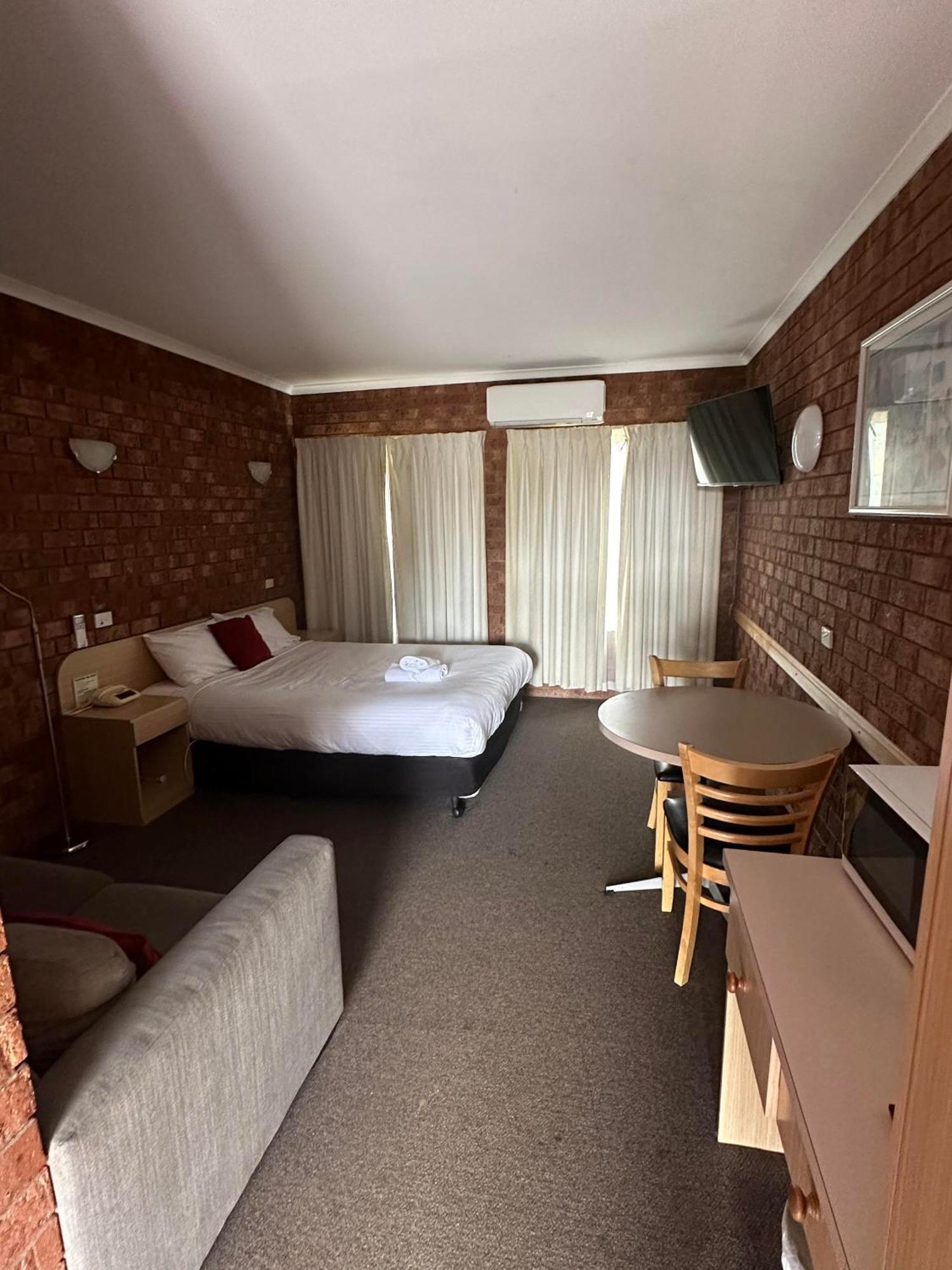 Courtyard Motor Inn Shepparton Ngoại thất bức ảnh